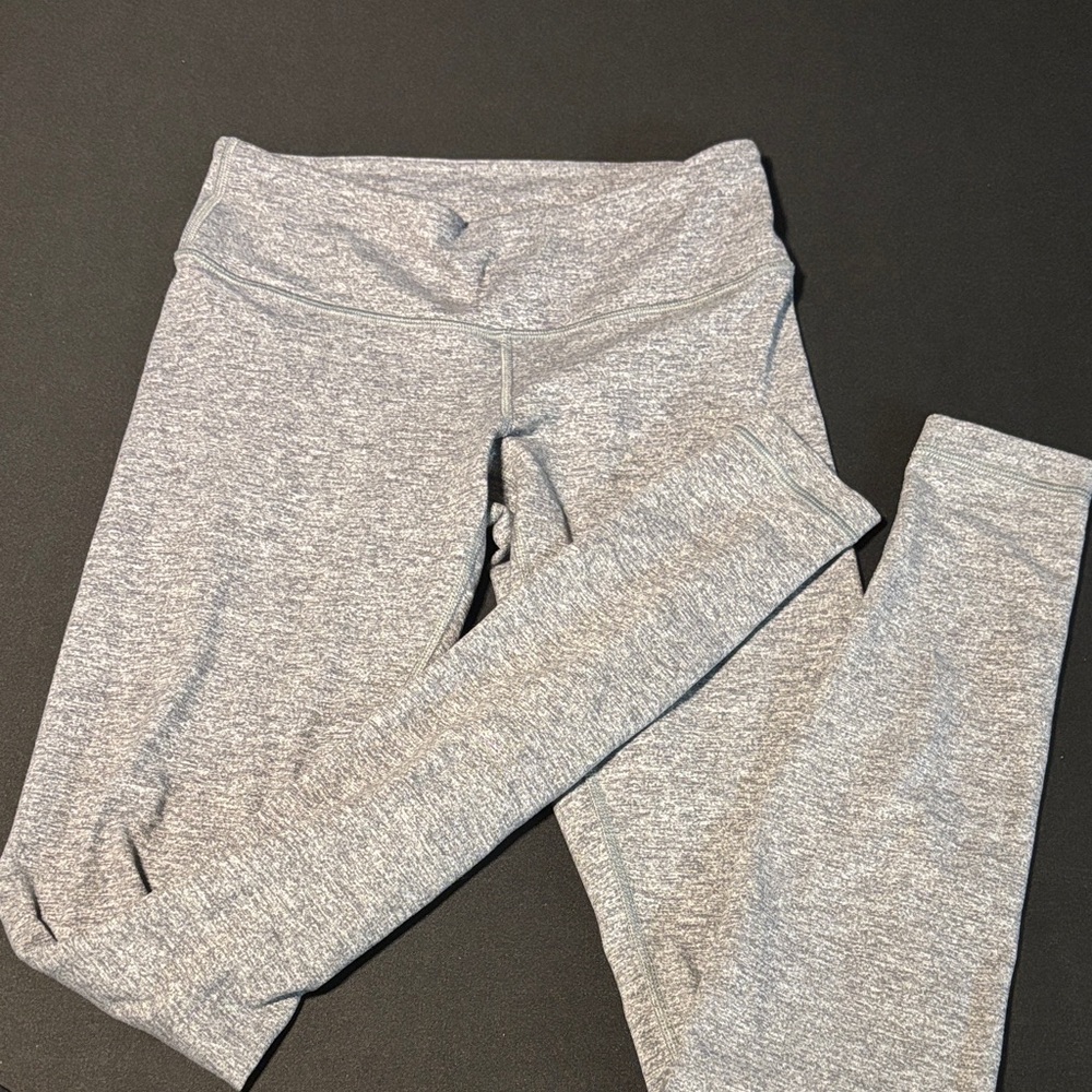 Lululemon gray leggings size 4